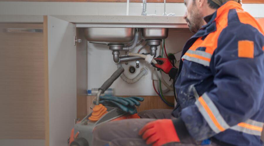 Professional slab leak plumber services in Woolstock, IA